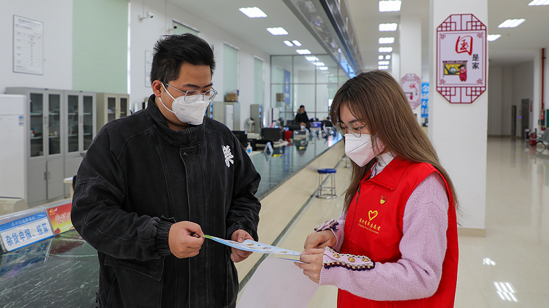 1.女神在互市区宣讲.png